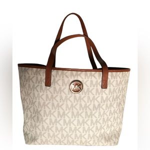 EUC MK Jet Set Tote Bag
